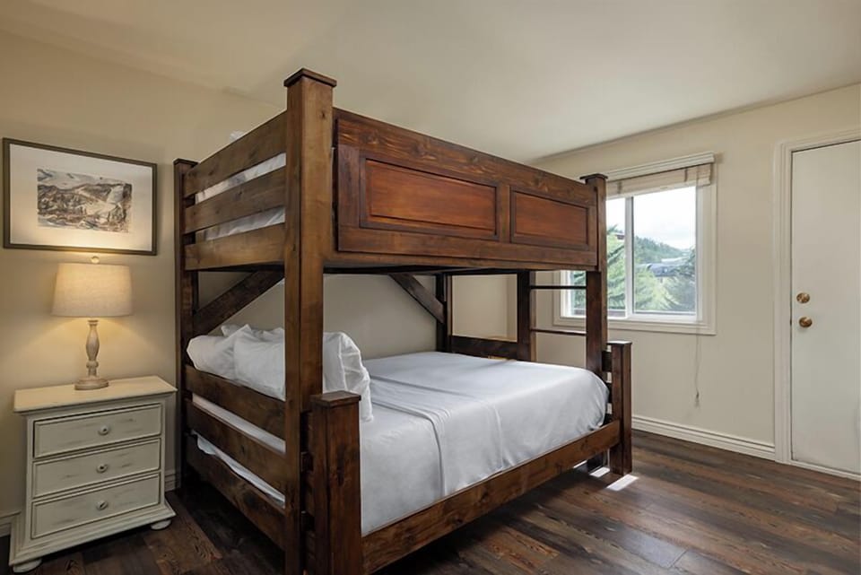 Bedroom with Bunkbed