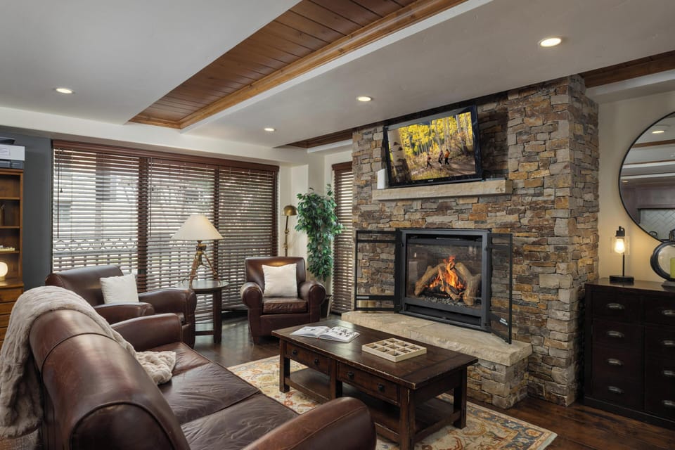 Living Room with Fireplace