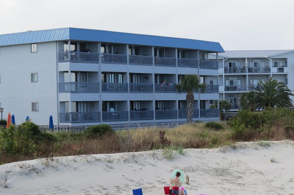 This is beach front of "B" Building. 