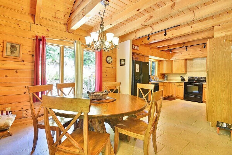 Large table for everyone to eat together.