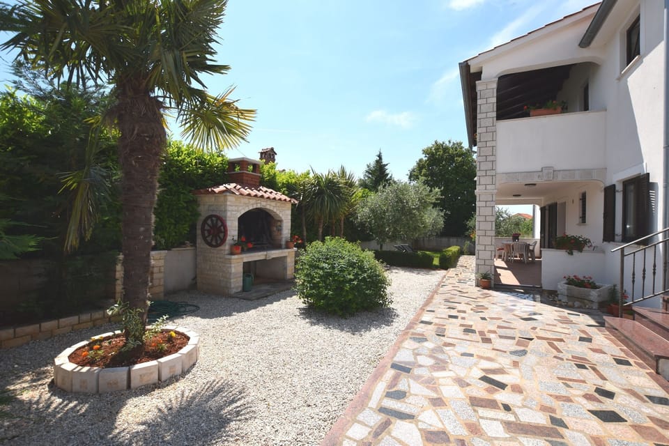 Holiday Home Facilities and Services