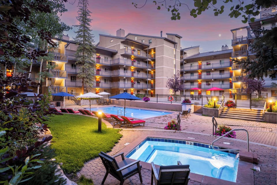 Vail-VantagePoint-Exteriors--3