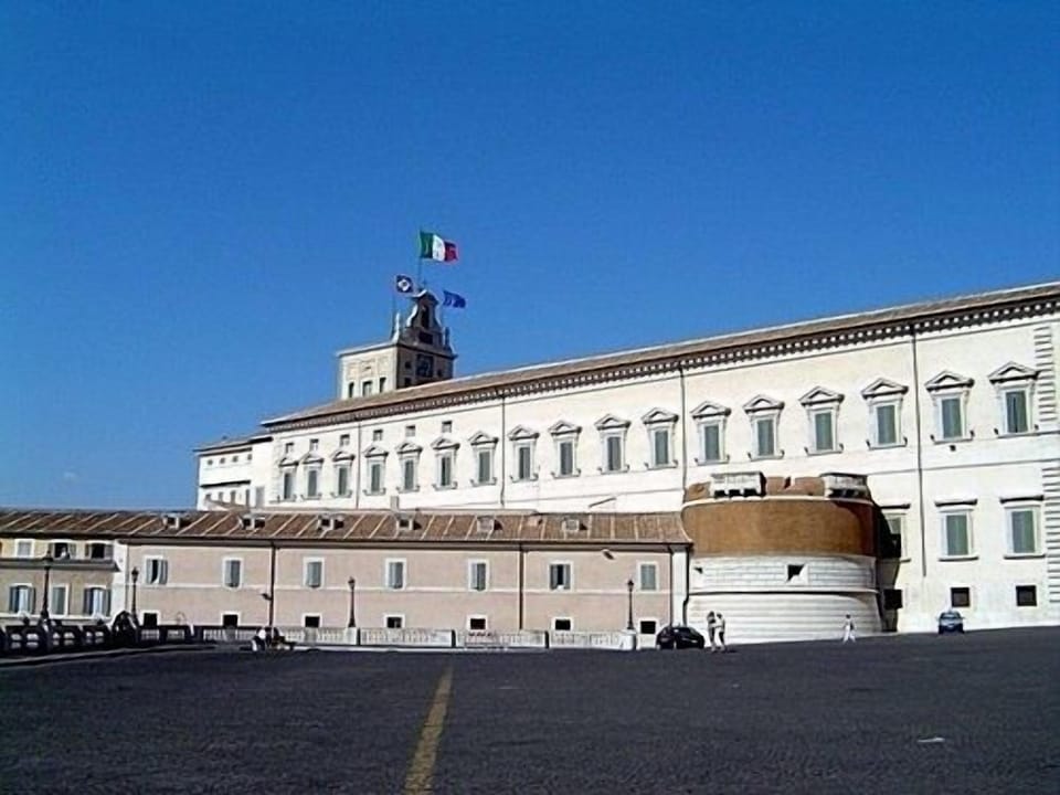 Palazzo del Quirinale at few steps from the flat