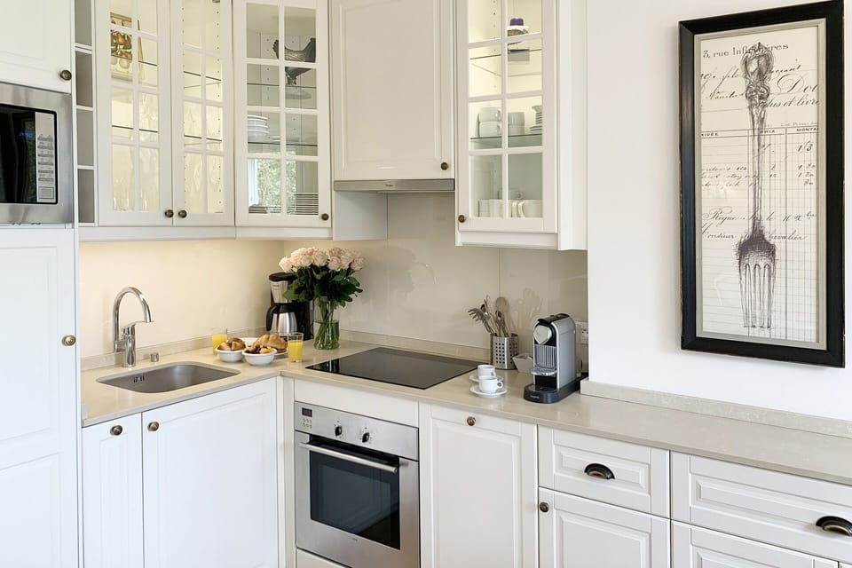 The modern kitchen is fully equipped.