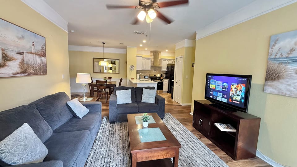 Spacious Open Concept Living Area with Full Kitchen !