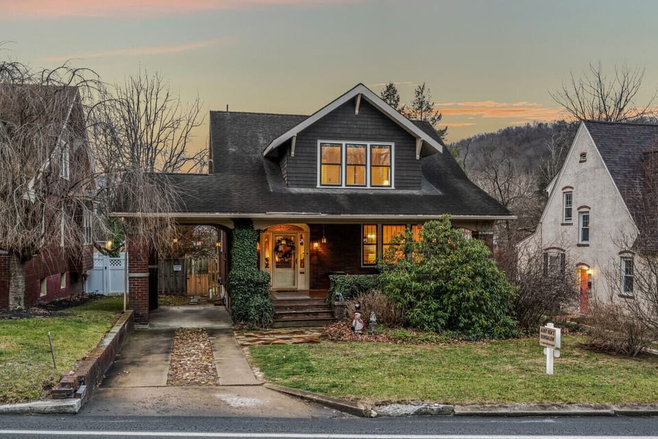 Waiting on you to book your holiday trip