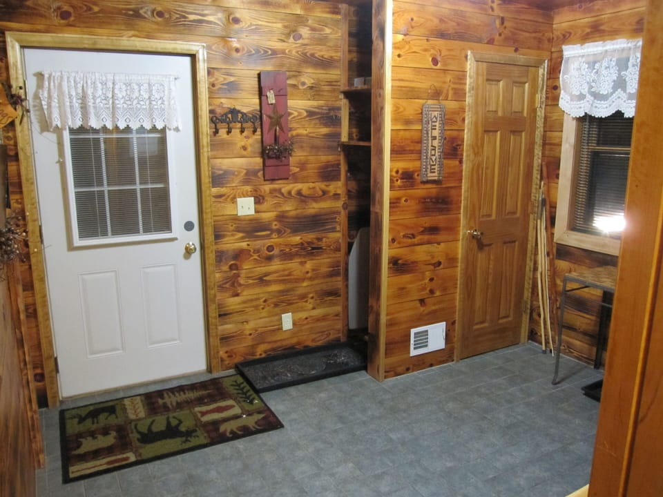 mudroom