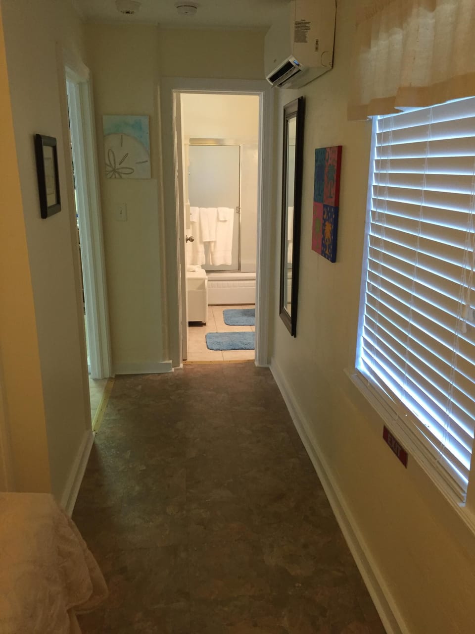 Bedroom Hall to Bath