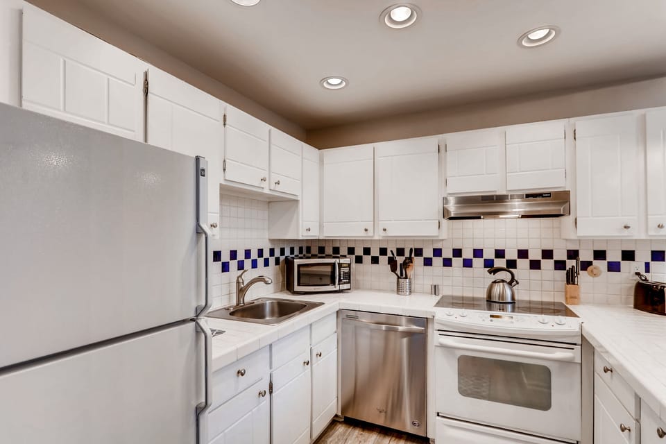 Fully stocked kitchen