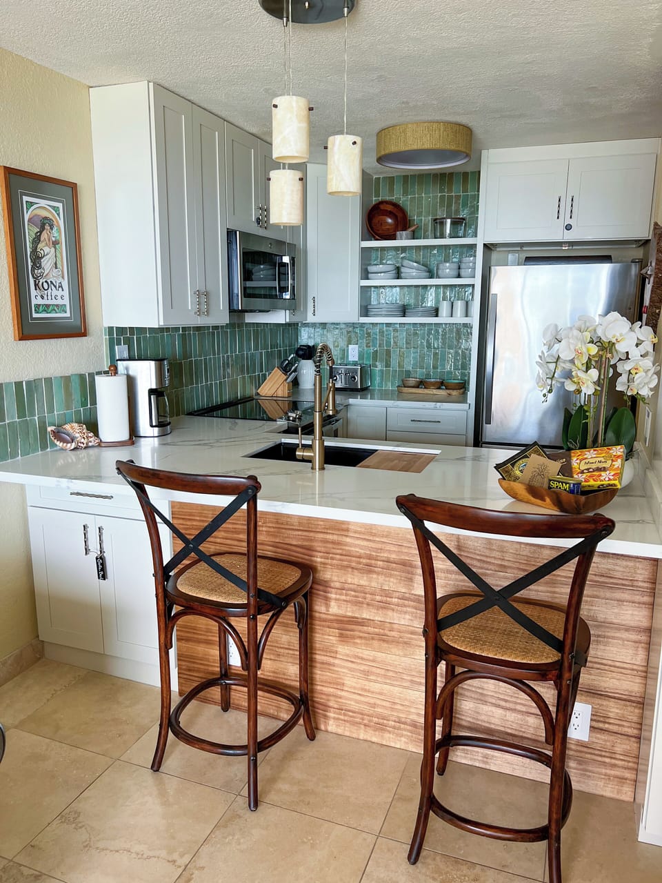 Counter seating perfect for eating, talking while prepping meals or even working