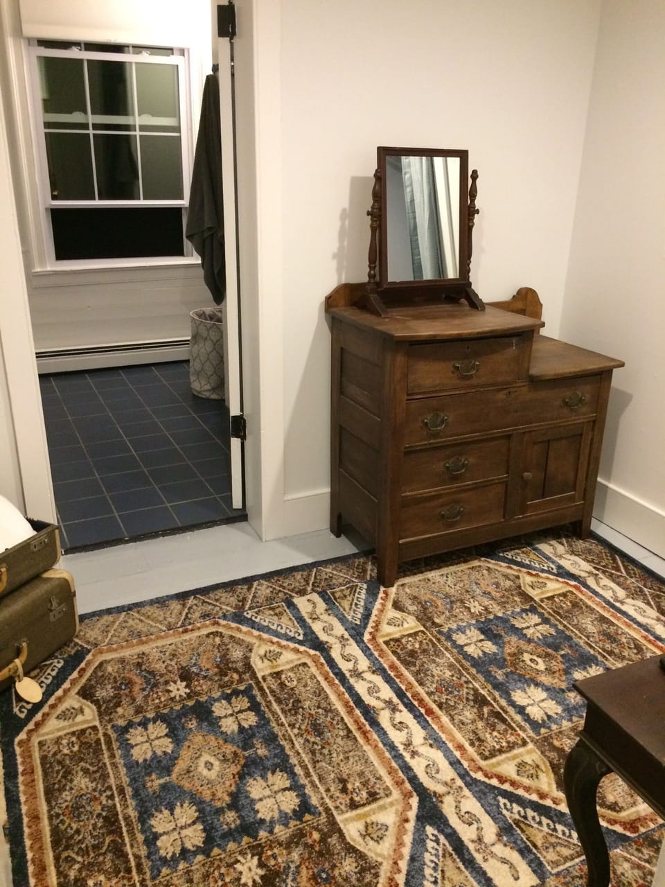 dressing room connecting master bed and bath