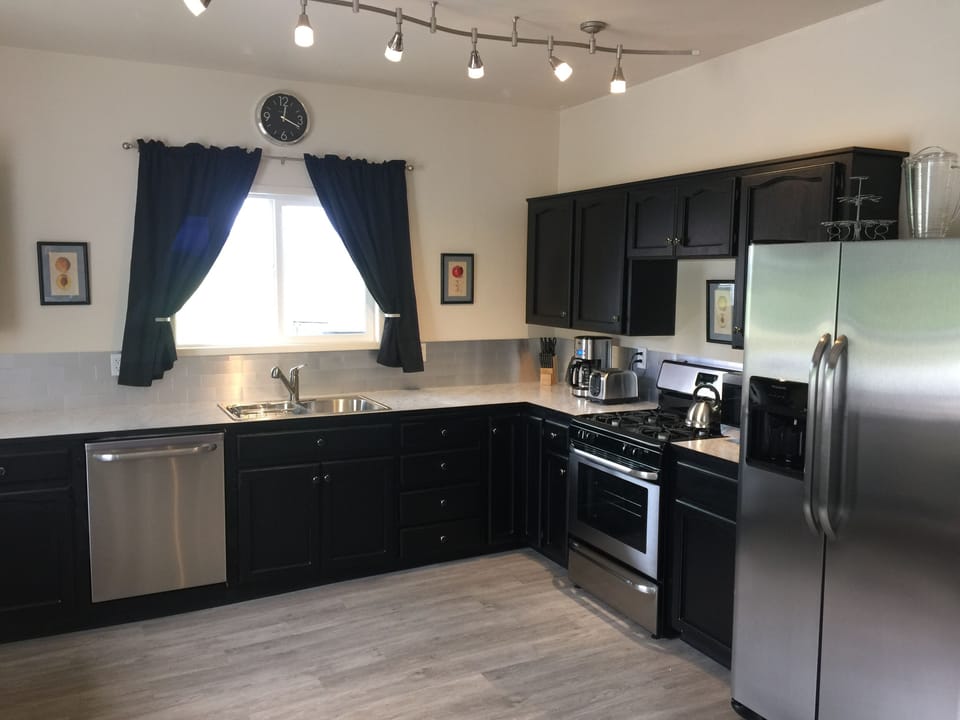 Downstairs kitchen