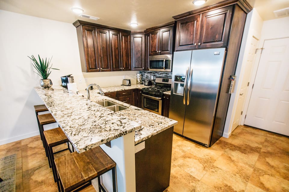 Granite countertops, Blendtec blender, regular and Keurig coffee makers
