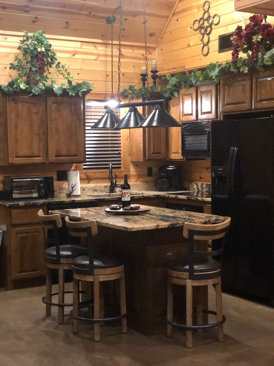 Kitchen/Bar area