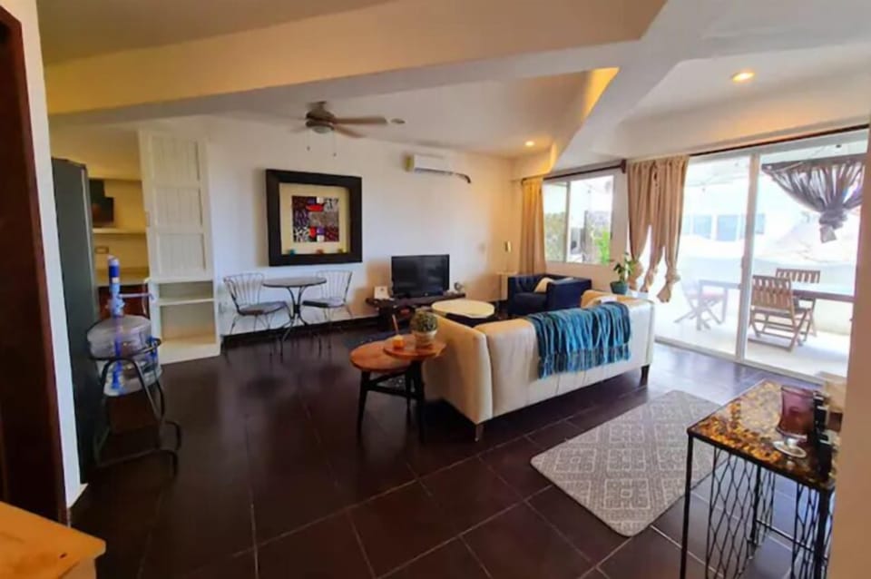 Living Room from entry