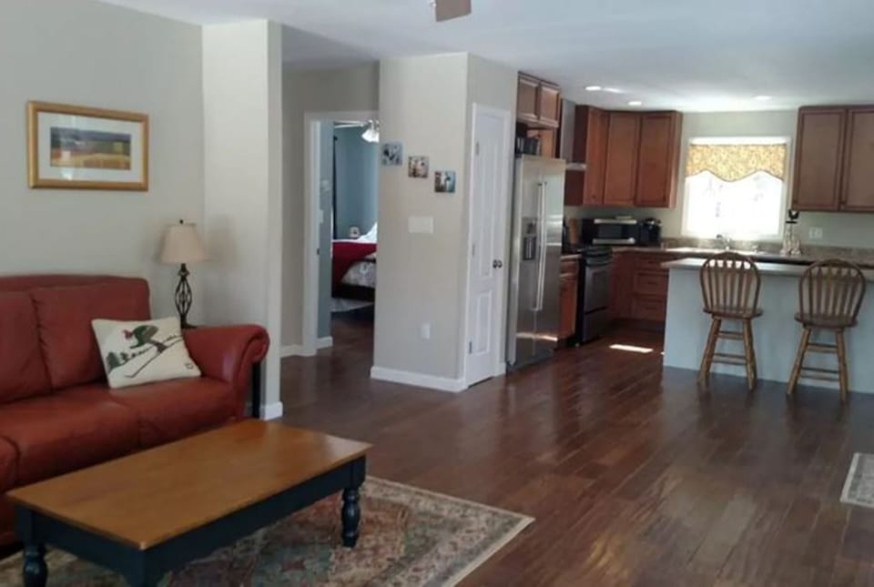 Living Room/Kitchen