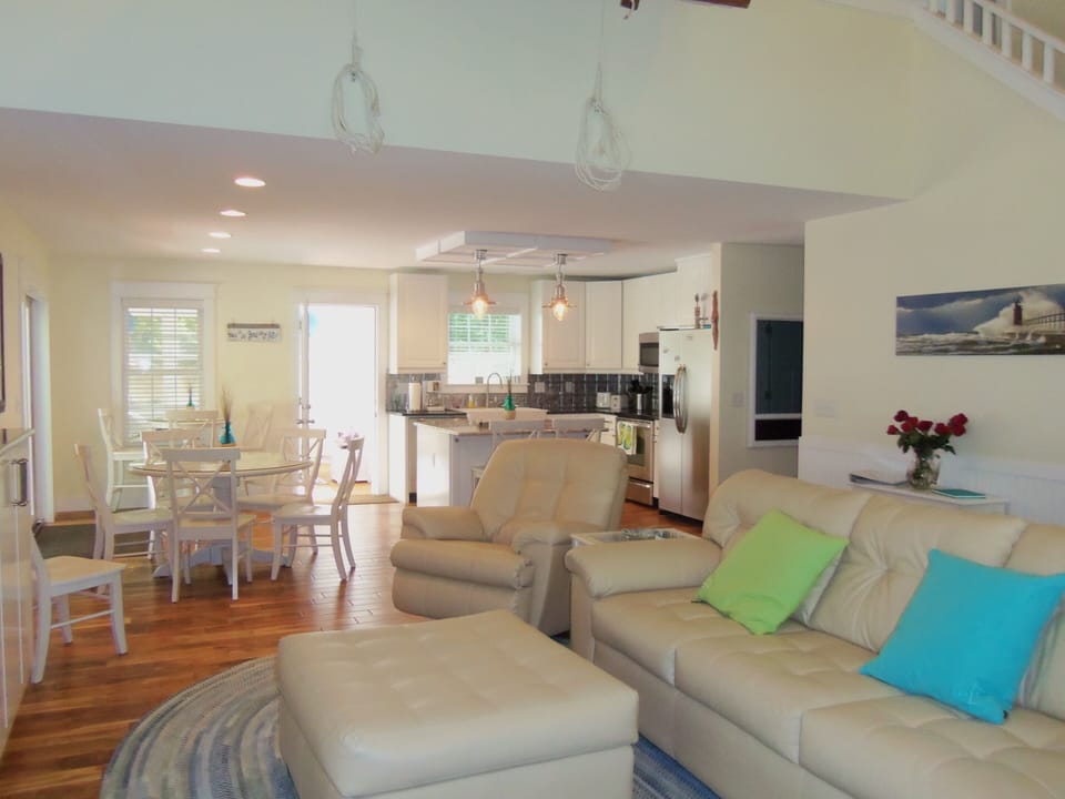 Wide open living and dining area.