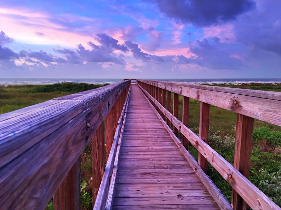 Boardwalk from Pointe West to the beach.