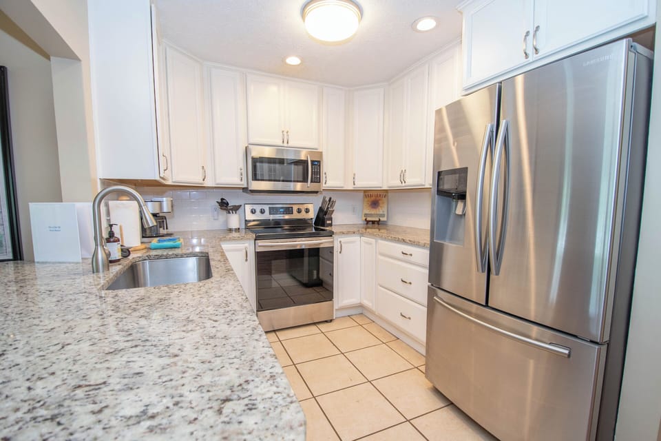 Kitchen with everything you need
