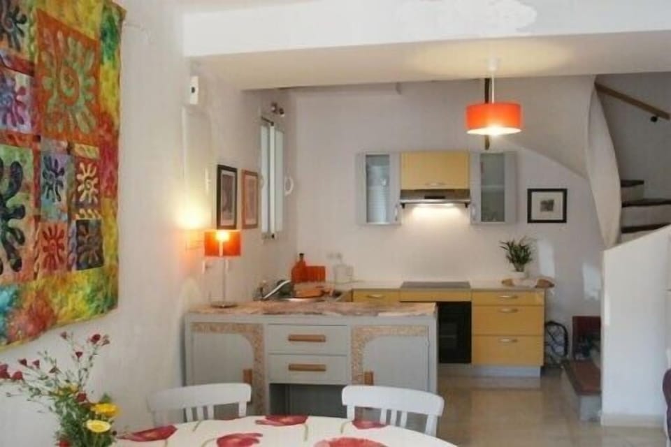 Open plan kitchen and living area