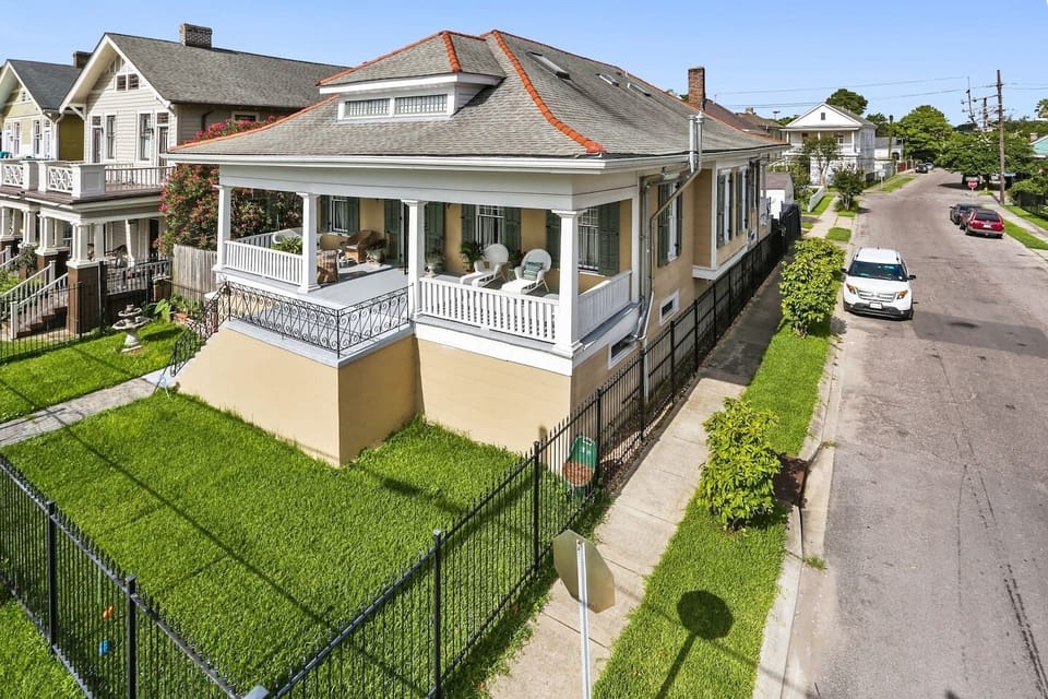 Historic center hall house with 3 units.  Plenty of on-street parking.  Air bnb is on the ground floor and is accessed at the rear gate.