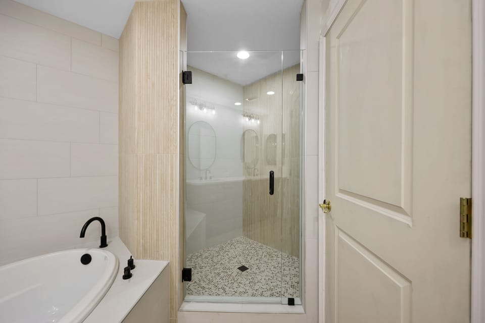 En Suite with Shower