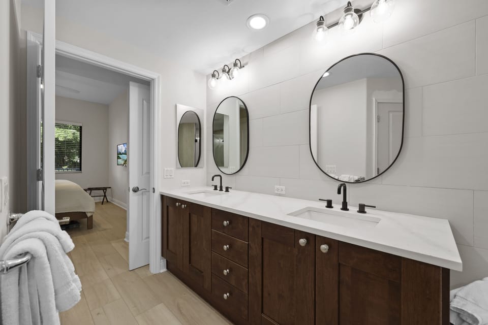 En Suite with double sinks