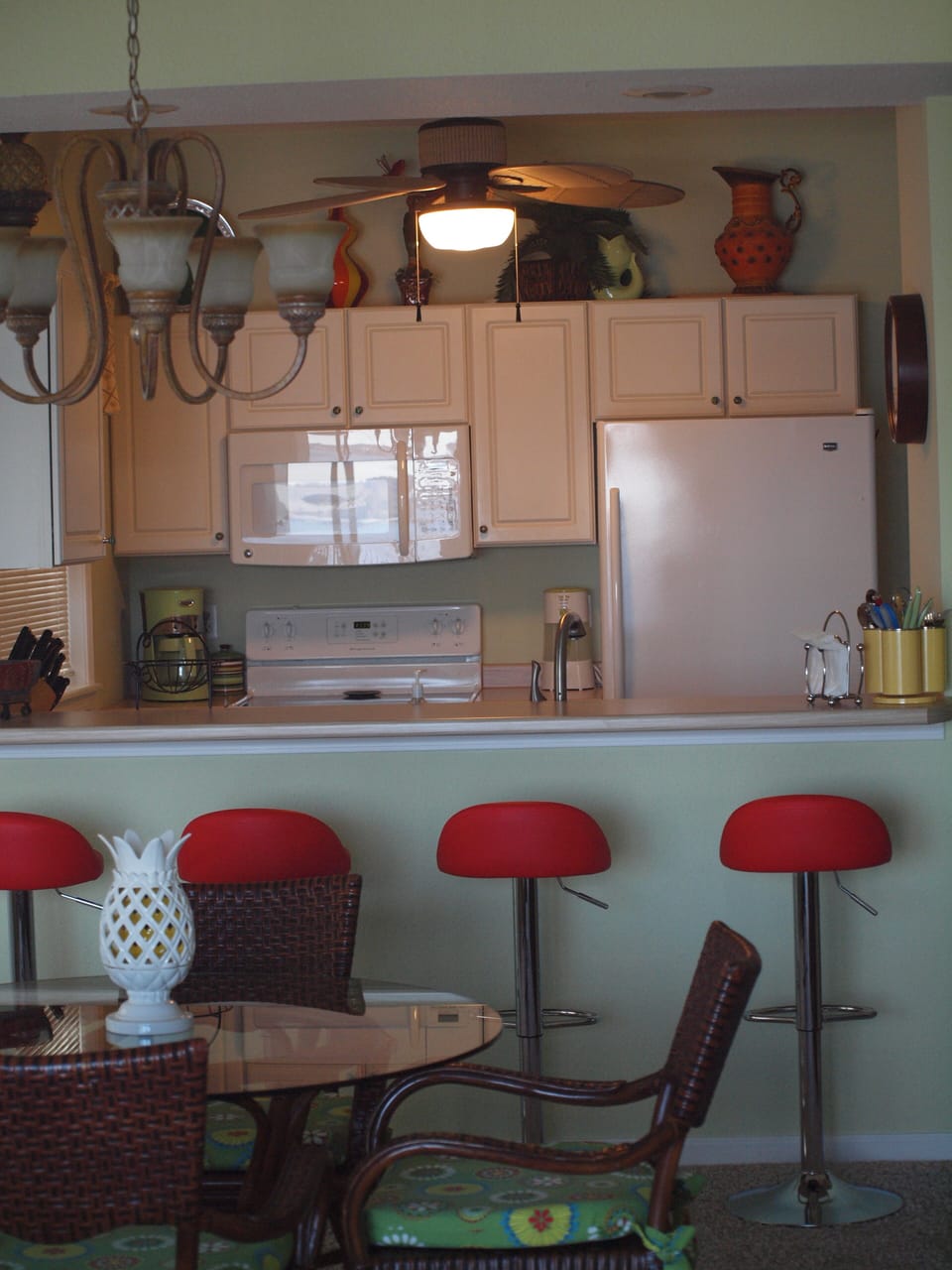 Kitchen/Breakfast Area