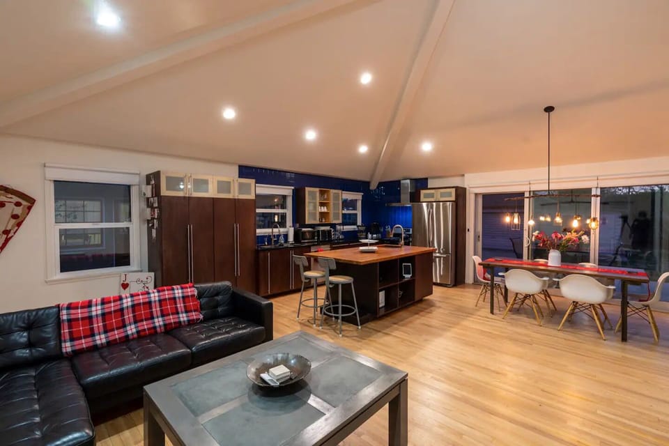 Living, Dining and Breakfast Nook