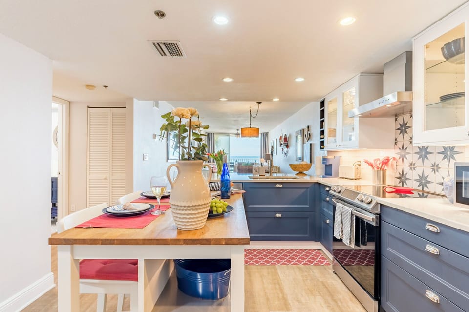 New remodeled kitchen with large island, cabinet lights and pull out drawers. 