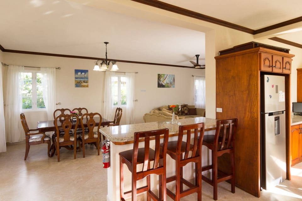 Breakfast Bar