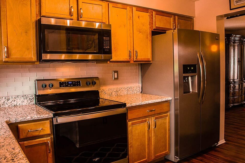 Modern Kitchen 