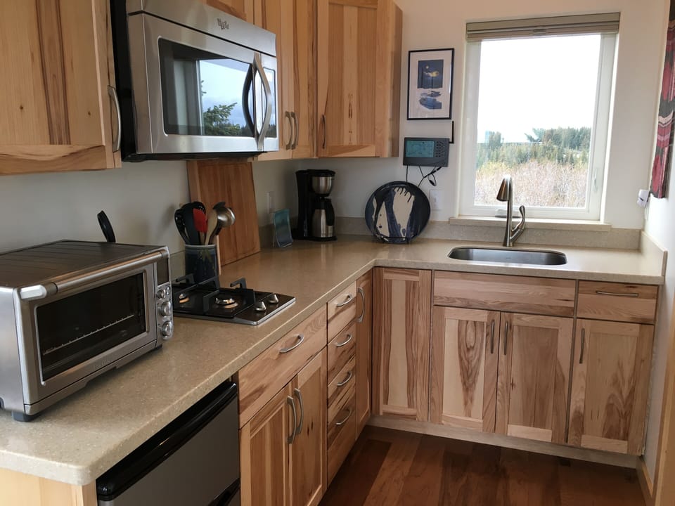 The cabin kitchen. Bathroom is to the right.