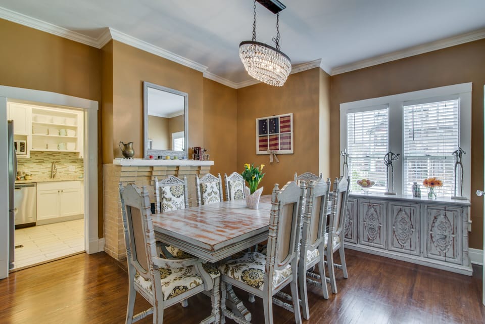 Dining table with room for 8-12 with extra chairs!