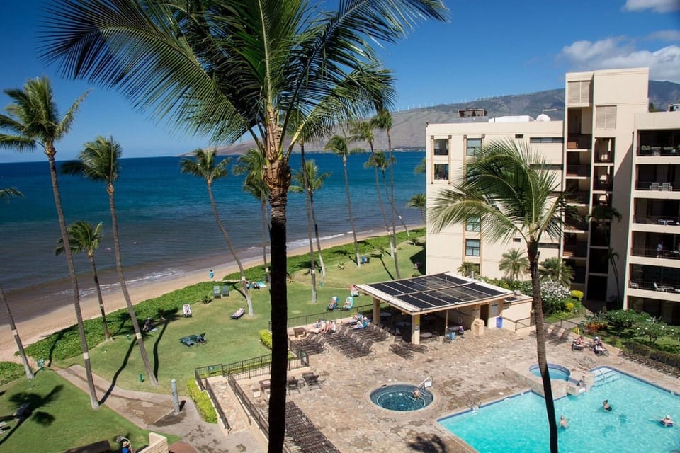 View of the pool and ocean from the 6th floor