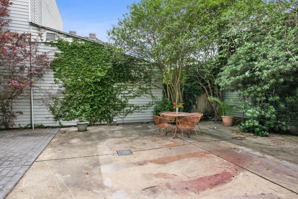 Tranquil Courtyard 