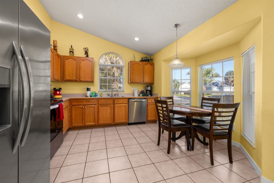 The large kitchen and breakfast nook.