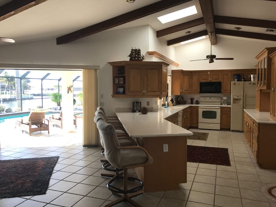 The kitchen 