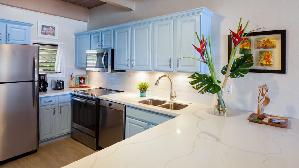 Fully equipped kitchen ...