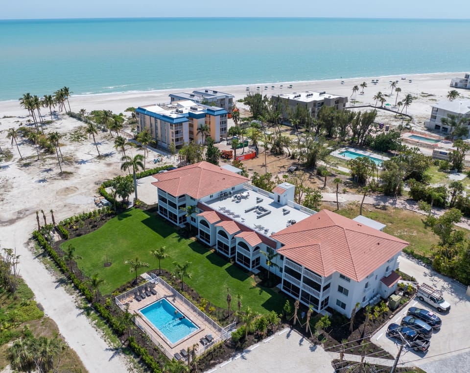 Sanibel Island’s famous Gulf of Mexico beach is just steps away.