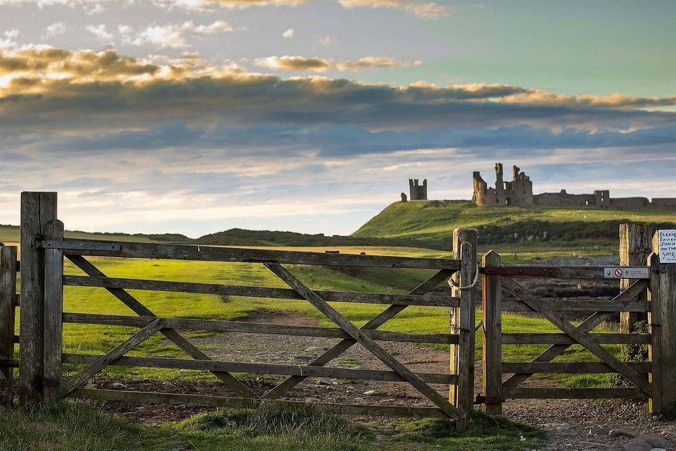 We are surrounded by National Trust & English Heritage places of interest.