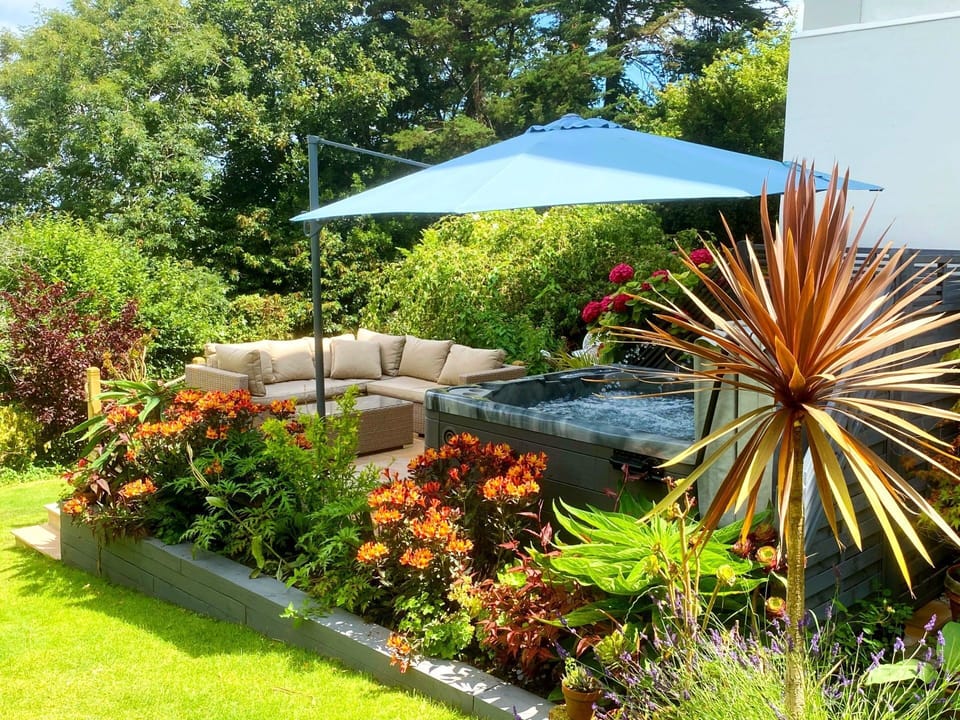 The Hot Tub for exclusive use of Muntham Town House Guests in Torquay