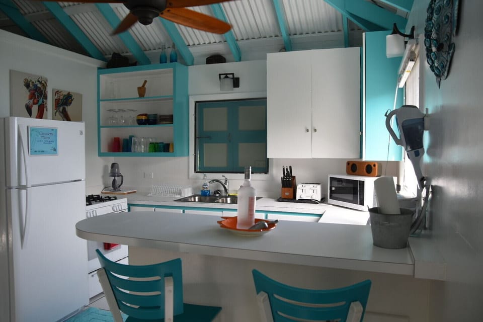 Full kitchen with bar seating, Frenchman's villa