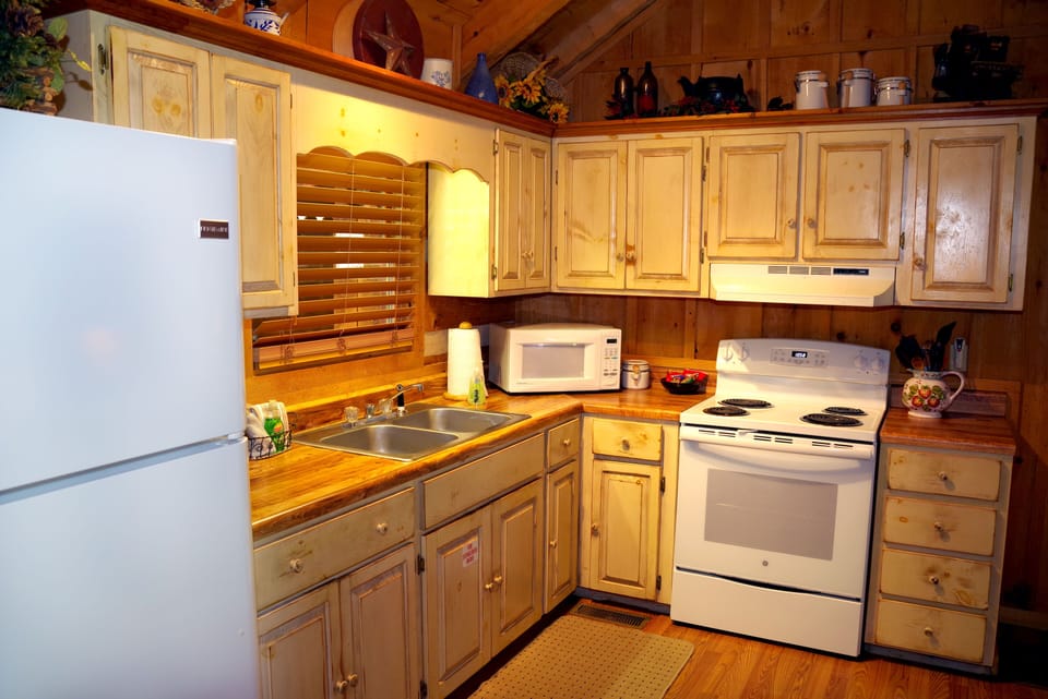 Plenty of room in the kitchen to cook together.