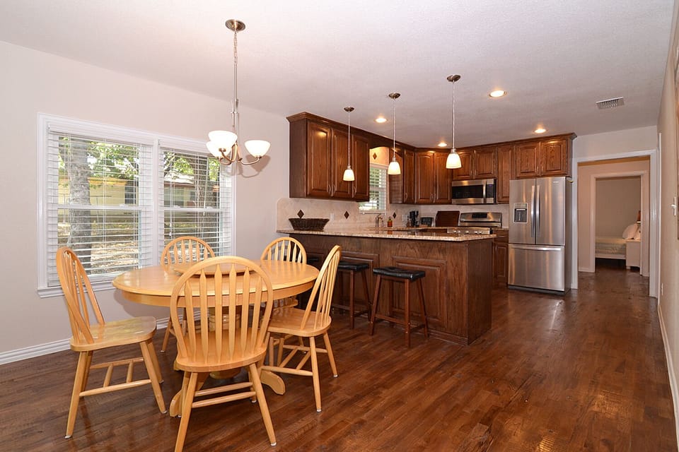 Open dining area for your family and friends.