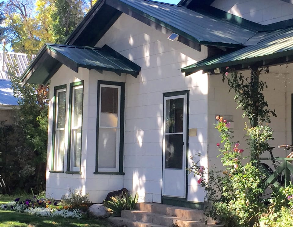 Private front and back entrances with off street parking.
