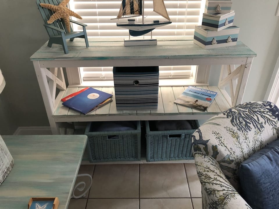 Coastal decor