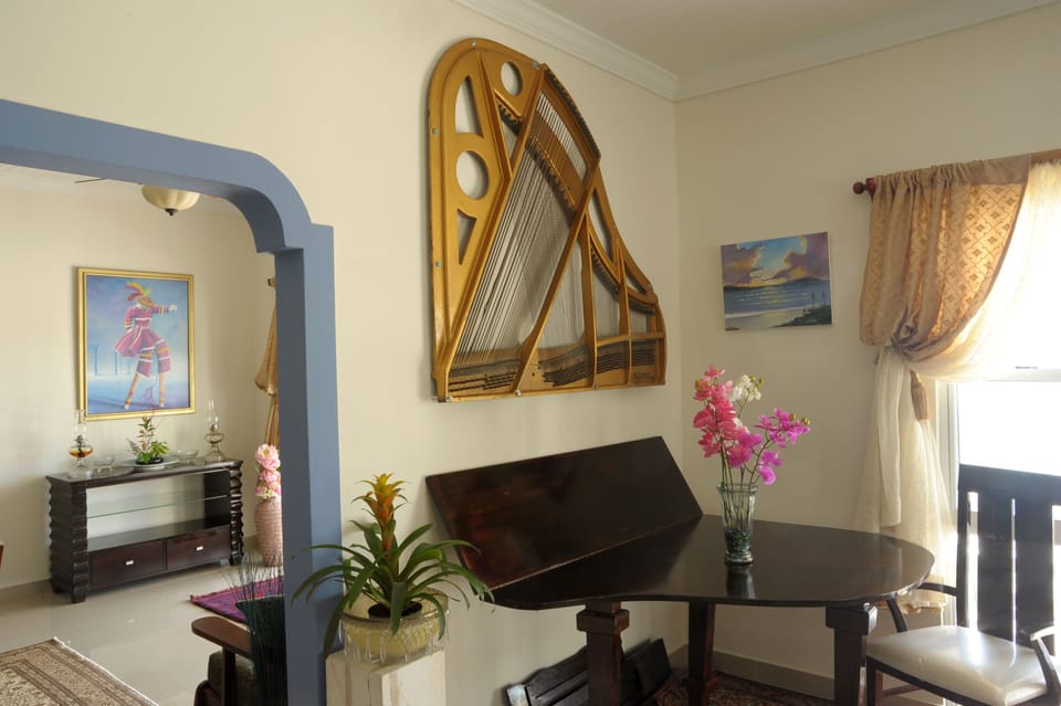 sitting area in living room- very unique 