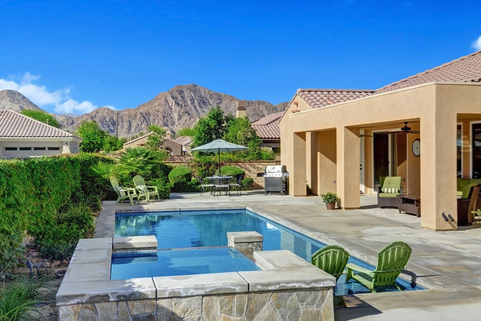 Private backyard with great mountain and sunset views