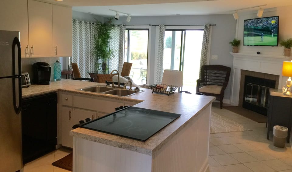 OUR OTHER CONDO AVAILABLE-VRBO #752663 MORE OPEN DATES 